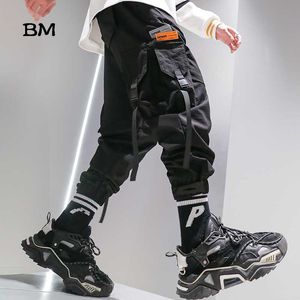 Calças masculinas Hip Hop Fashion Black Harem Streetwear Sport Sport Techwear Techwear Kpop Roupas de estilo coreano homens harajuku calças soltas macho