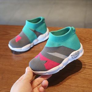 Mode toddler skor barn baby höst barn sneakers spädbarn mjuka andningsbara bekväma första vandrare baby boys tjejer barn