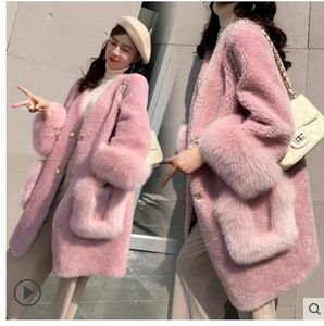 Nowa moda kobiet zagęszcza się ciepłe sztuczne jagnięce futro V-Neck długie rękawa Faux Fox Fuf Mankiet Patched Średni długi luźny płaszcz Casacos Smlxlxxl