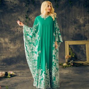 2020 Nowy Saudyjski Arabski Green Suknie Wieczorowe Długie Rękawy Suknie Wieczorowe Koronki Aplikacja Plus Size Prom Dresses Evening Wear Elegancki