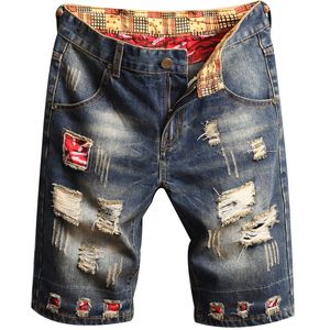 2020 män jeans shorts blå färger patch patch tryckt tvättade byxor modedesigner kort rippad för män
