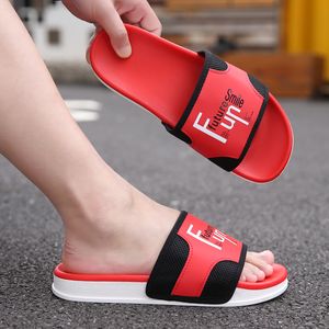 2020 male summer new fashion outside wear home slippers bath slipper beach shoes special price