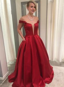 Maravilhoso Vermelho Escuro De Cetim Longos Vestidos de Baile 2019 Fora Do Ombro Até O Chão Vestidos de Noite de Alta Qualidade Robe De Soiree Barato