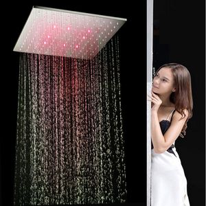 浴室アクセサリーのための水質導入ライトシャワーの蛇口ヘッドマルチカラーチェンジシーリングレインシャワー