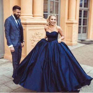 2020 Vermelho Marinho azul Bola Vestido inchado Quinceanera Vestidos Prom Festa Strapless Frisado Appliques Girl Pageant Vestidos Doce 16 vestidos QC1491