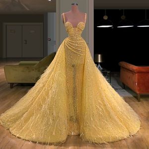 2020 Light Yellow Evening Dresses with Detachable Train Sequined Mermaid Prom Gowns Feathers Overskirt robes de soirée Formal Party Dress