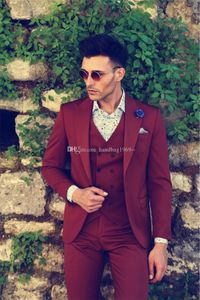 Alta Qualidade One Button Burgundy Noivo Smoking pico lapela Groomsmen Mens casamento / Prom / Jantar melhor homem Blazer (jaqueta + calça + Vest + Tie) K87