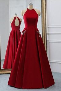 Real Image High Halter Red Prom Dresses 2019 Con tasche Perline di cristallo Increspato Raso Vestido De Novia Abito formale da donna Abito da sera per feste