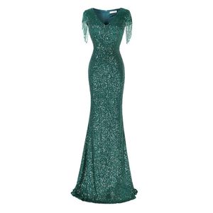 Vintage 2020 Luksusowe z długim rękawem Cekiny Green Mermaid Prom Dresses Sexy Sheer Jewel Neck Tassel Wieczór Nosić Koraliki Celebrity Prom Suknie