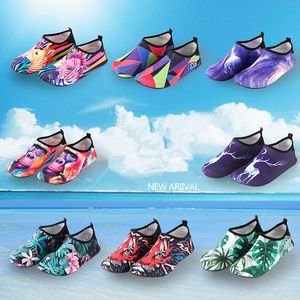 2021 Ny strand Swimming Water Sport Strumpor Anti Slip Shoes Yoga Fitness Dance Swim Surfing Dykning Undervattensskor För Kvinnor Män