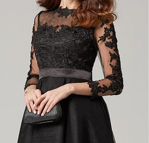 Elegante preto a linha jóia tule vestidos de dama de honra na altura do joelho vestido de festa de casamento 3/4 comprimento manga vestidos de dama de honra com appliq245m