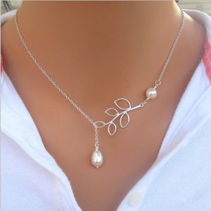 Pearl Leaf Pendants Necklaces for Women Fine Jewelry Fashion Silver Plating Lady Party Dress Charms Infinity Chain Pearl Choker Necklace