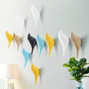 Creative Bird Shape Wall Hooks Home Decoration Resin Wood Grain Storage Rack Bedroom Door After Coat Hat Hanger C19021301