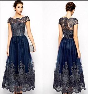 Vintage Mother of Bride Dresses 2019 Kortlev ärmar Plus Storlek Navy Blue Lace Appliques Ankel Längd Kvinnor Formella Brudtärna Klänningar