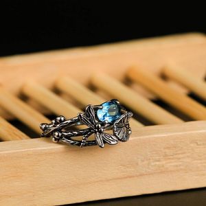 Wholesale-n Silver Rings Dragonfly Lotus Flower Design Ring Good Luck 5 Size Trendy Solid Thai Sier Ring for Women Men Jewelry Ornament