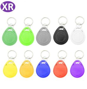 RFID KEYFOB TK4100 EM4100 125KHZ Proximity KeyFobsタグアクセス制御時間出席用RFIDカード8カラー読み取り専用RFID IDタグ