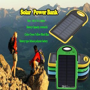 5000mAh Solar Power Bank Vattentät stötsäker dammsäker bärbar Solar Powerbank Externt batteri för mobiltelefon iPhone 7