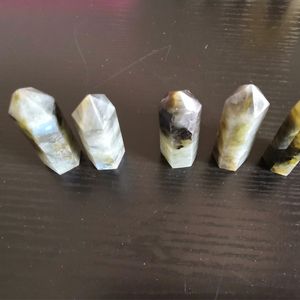 2020 Natural de cristal de quartzo labradorite Ponto cura Moonstone hexagonais Prismas 50-80mm Obelisco Wand tratamento de pedra DIY presente