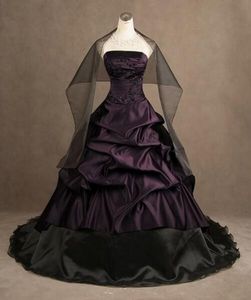 Classic Black and Purple Gothic Wedding Dresses Strapless Ruched Draped Ball Gowns Satin Corset Bridal Gowns with Free Shawl