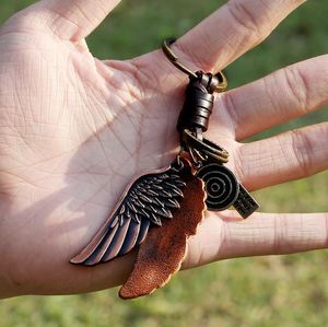 Vintage Genuine Leather Keychain Mens Braided Cowhide Key Chains Punk Style Angel Wings Charm Pendant Keyring Ring Llaveros