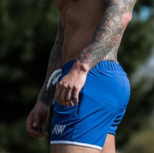 Lato Hot Shorts Męskie Moda Wysokiej Jakości Dolny Krótki Mężczyzna Oddychający Solid Colors Plaża Spodenki Męskie Krótki mężczyzna