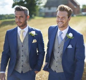 Nova Alta Qualidade One Button Azul Noivo Smoking Pico Lapela Groomsmen Melhor Homem Ternos de Casamento Dos Homens Ternos (Jacket + Pants + colete + Gravata) 702