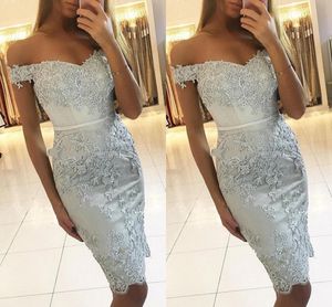 Cheap Sliver Homecoming Dresses Off Shoulder Lace Appliques Beaded Knee Length Short Mini Sheath Plus Size Party Graduation Cocktail Gowns