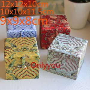 Bawełna Wypełniona Małe Kwadrat Biżuteria Drewniane pudełko Dekoracji Rzemiosło Pudełka Do przechowywania Kolekcja Prezent Opakowanie High End Chinese Silk Brocade Box