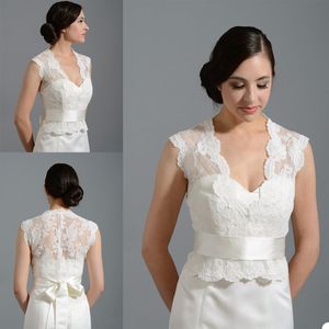 Jaquetas nupciais vintage V Neck Sem mangas Bolero Casamento Top Lace Appliques Custom Feito Botão Voltar Acessórios Nupciais