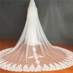 Top Quality Tribunal de Marfim Trem Longo Véu de Noiva de Alta Qualidade Tule Macio Com Floral Applique Véus Nupcial Acessórios De Casamento