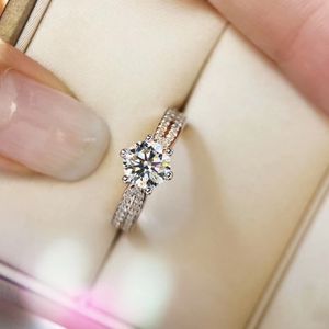 1 Outubro Tamanho Sparkly Diamond Rainha Ring para Mulheres Marryage Caixa de Presente de Casamento Embalagem PS6431