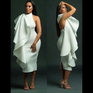 Sexy 2019 Curto Plus Size Cocktail Vestidos Jóia Pescoço Cascading Ruffles Chá Comprimento Alto Pescoço Pessoas Formal Formal Vestido Barato