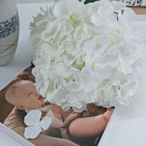 Wedding decorative flowers 5 Heads hydrangea Artificial Flowers silk Hydrangea Bouquet Silk Flower for table centerpieces
