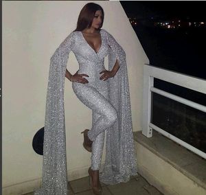 2019 Ny kvällsklänning Yousef Aljasmi Kim Kardashian Jumpsuit Långärmad V-Neck-Sequined Silver Zuhair Murad Prom-kappor