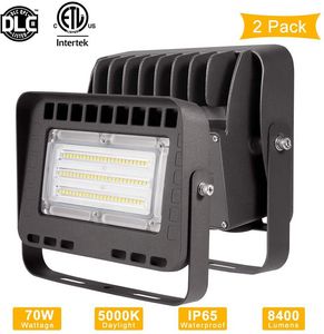 2パック70W LEDの洪水ライト、8400LM 5000K日光ホワイト、IP66防水スーパーブライトセキュリティライト、ヤード、庭のための屋外投光器