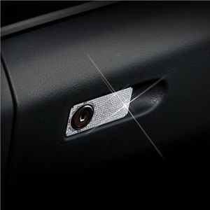 Araba Eldiven Saklama Kutusu Kilit Anahtarı Düğme Kapak Trim Etiketler Mercedes Benz C E Sınıf W205 W213 GLK X204 CLS GL GLE