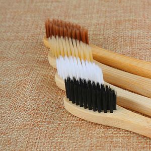 1PC Personal Environmental Bamboo Charcoal Toothbrush For Oral Health Low Carbon Medium Soft Bristle Wood Handle Toothbrush C18112601