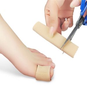 100 pçs / lote Tubo de Fita de Silicone Toe Separator Pés Corrector Dedo Aliviar Dor no Calcanhar Amolecer Calos Branquear Hidratar Os Pés