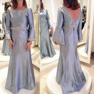 Elegancka Silver Matka panny Młodej Saudi Arabia Satin Suknie Wieczorowe Długie Rękawy Prom Dresses Backless Aplikacje Koraliki