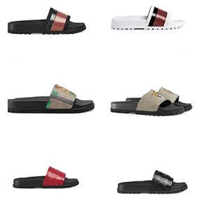 2021 Mode Läder Triple s Slide Sandaler Tofflor Män Kvinnor Blomma Psychedelic Tryckt Unisex Ny Sommarstrand Flip Flops Chaussures med låda