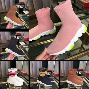 2019 new hot fashion Paris Triple S scarpe da papà casual uomo e donna beige nero scarpe firmate casual scatola codice cintura