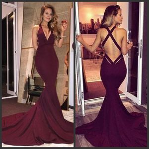 Burgundia Proste Formalne Suknie Wieczorowe Sexy V Neck Criss Cross Paski damskie Suknie Party Sweep Pociąg Backless 2019 New Fashion Prom Dresses