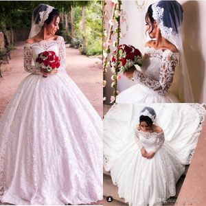 Saudi Arabic Vintage Ball Gown Lace Wedding Dresses Off Shoulder Long Sleeves Court Train Wedding Dress Bridal Gowns Vestidos De Novia