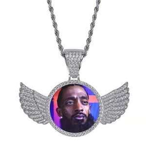 Niestandardowe zdjęcie Medaliony Angel Wings Wisiorek / Naszyjnik dla mężczyzn Pozłacane Iced Out Shiny Cubic Cyrkon Hip Hop Biżuteria z łańcuchem linowym 24 