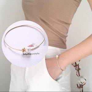 Temperament Bangle Simple Pearl Opening Justerbar armband Kvinnlig daglig vild grossist