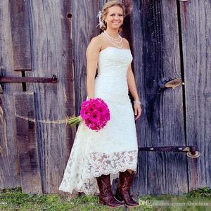 High Low Beach Wedding Dresses Vintage Retro Lace Strapless Western Country Cowgirl Summer Holiday Seaside Bridal Gown