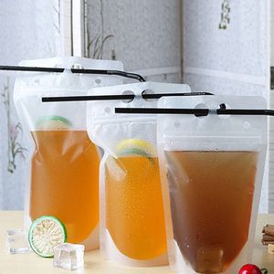 500pcs / lot 3 Tamanho Bebida Embalagens plásticas Bag Bolsa para Juice bebidas Leite de café com punho e buracos para Straw