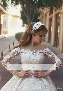 2019 Arabisk prinsessa Sheer Long ärms bröllopsklänning Bollklänning Spetsar Applicques Church Formal Bride Bridal Gown Plus Size Custom MA225H