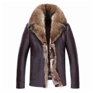 2018男性レザージャケットのフェイクシープスキンジャケット厚い革の毛皮の冬のコートの毛皮の並ぶコートアライグマの襟