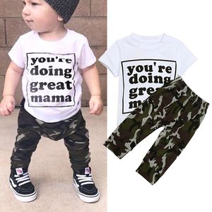 Baby Boys Carta Outfits Crianças Manga Curta Imprimir Tops + Calças de Camuflagem 2 Pçs / Conjuntos 2019 Verão Moda Boutique Crianças Conjuntos de Roupas C6094